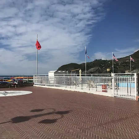 Edera 3* Levanto